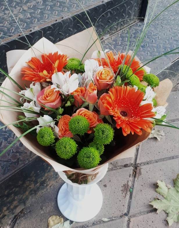 Букет цветов из: Герберы, Хризантемы, Альстромерии и Розы в Барсово