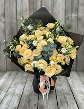 Букет цветов из:  Розы и Лизиантусы в Барсово