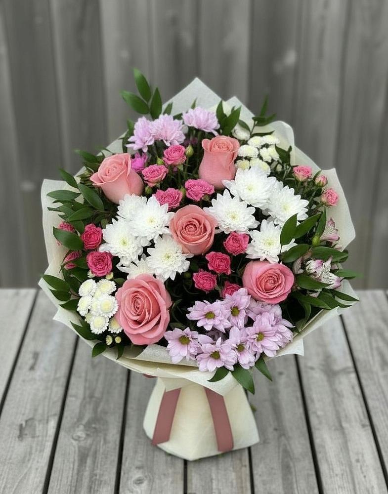Букет цветов из: Альстромерии, Гвоздики, Розы и Хризантемы в Барсово