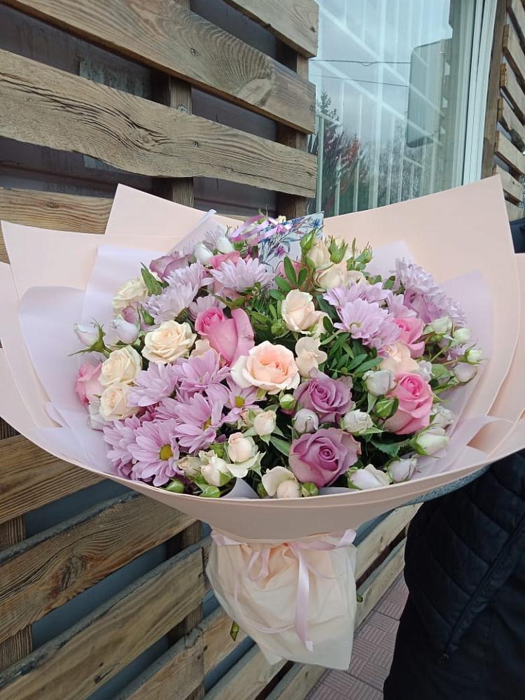 Букет цветов из: Розы и Хризантемы в Барсово