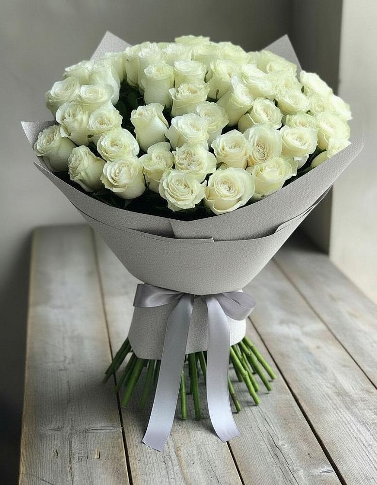 Букет 35 Белых роз в Барсово