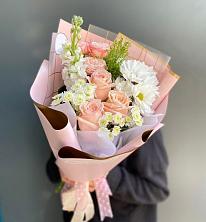 Букет цветов из:  Хризантемы и Розы в Барсово