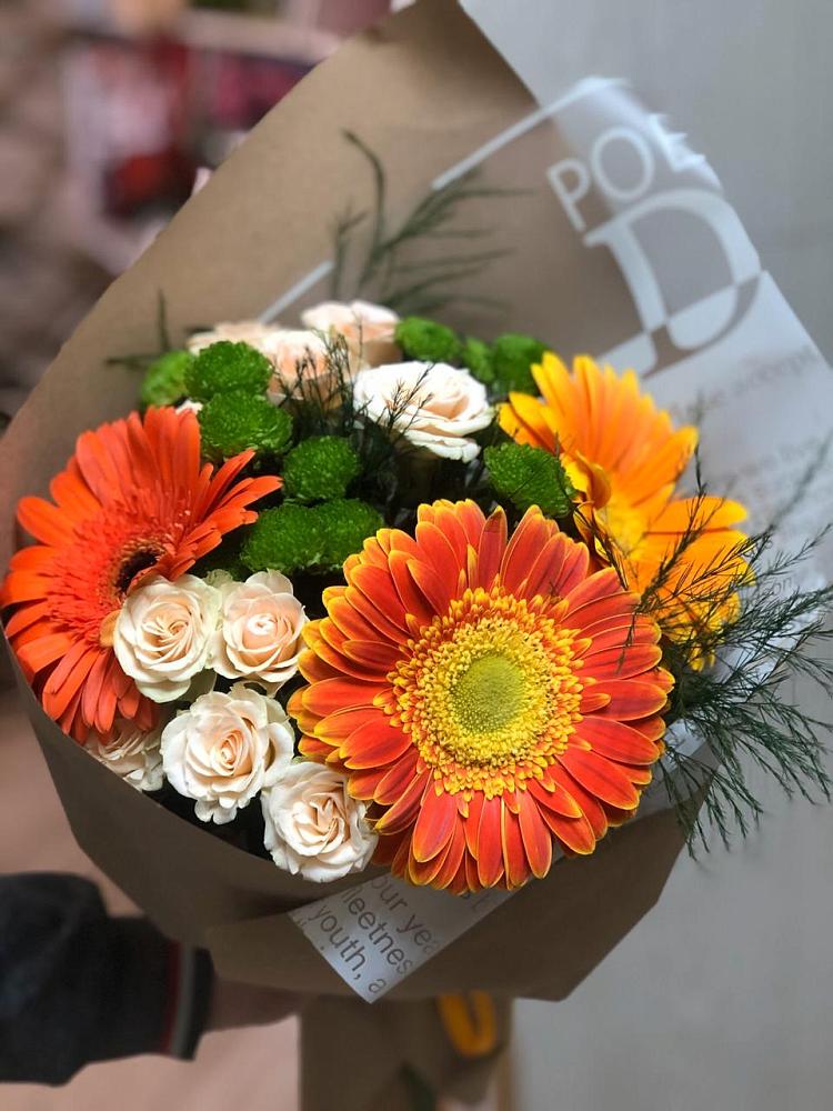 Букет цветов из: Герберы, Хризантемы и Розы в Барсово