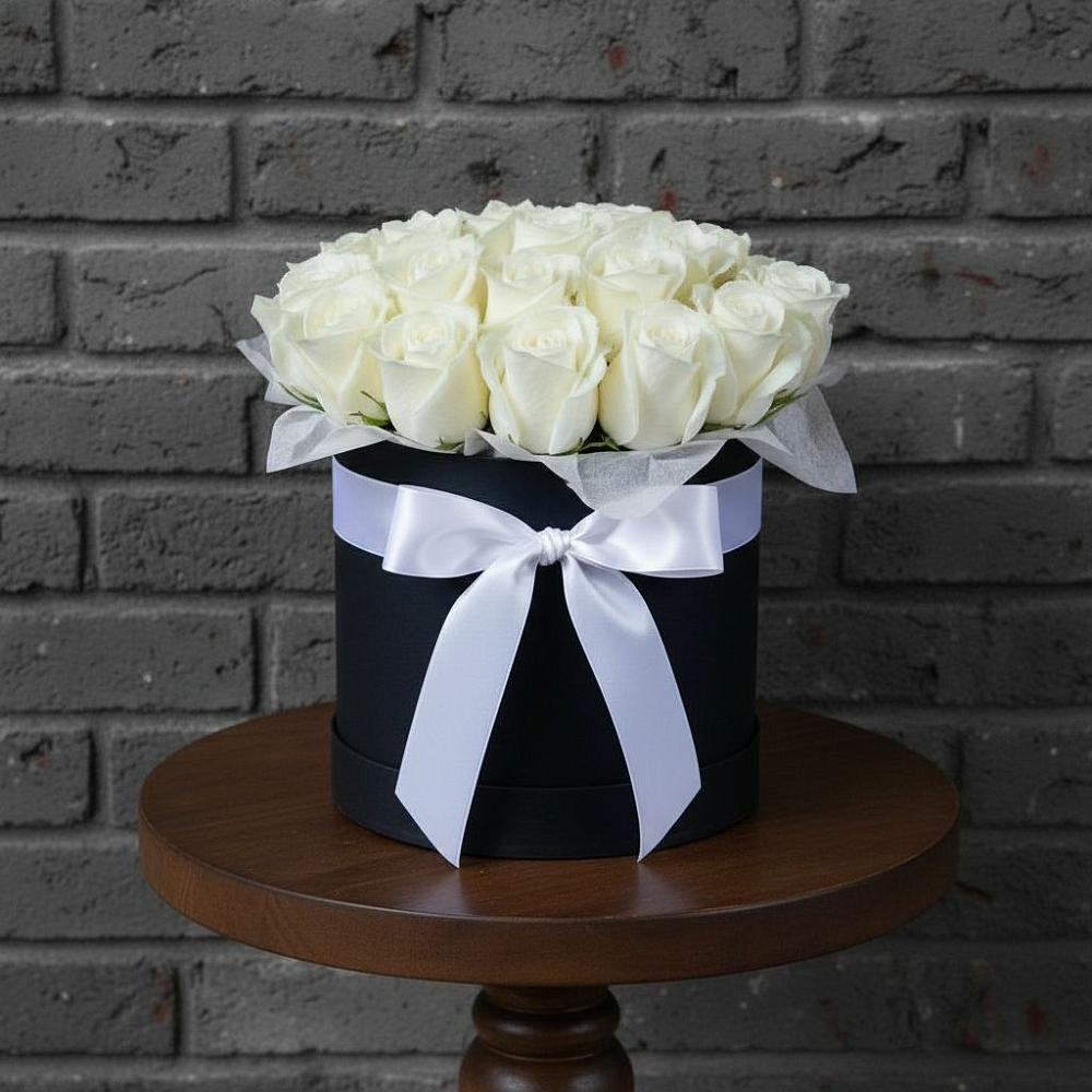 Цветочная композиция из Розы в шляпной коробке в Барсово