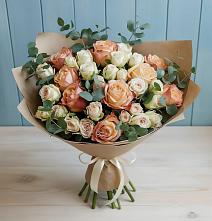 Букет цветов из:  Альстромерии и Розы в Барсово
